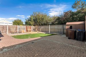 Photo 13- click for photo gallery